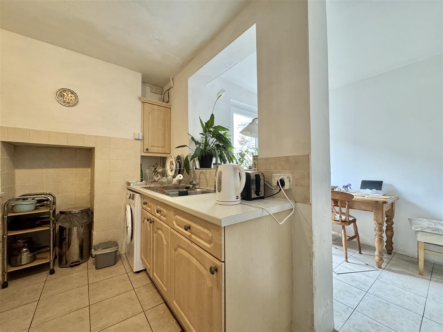 Raleigh Place, Falmouth